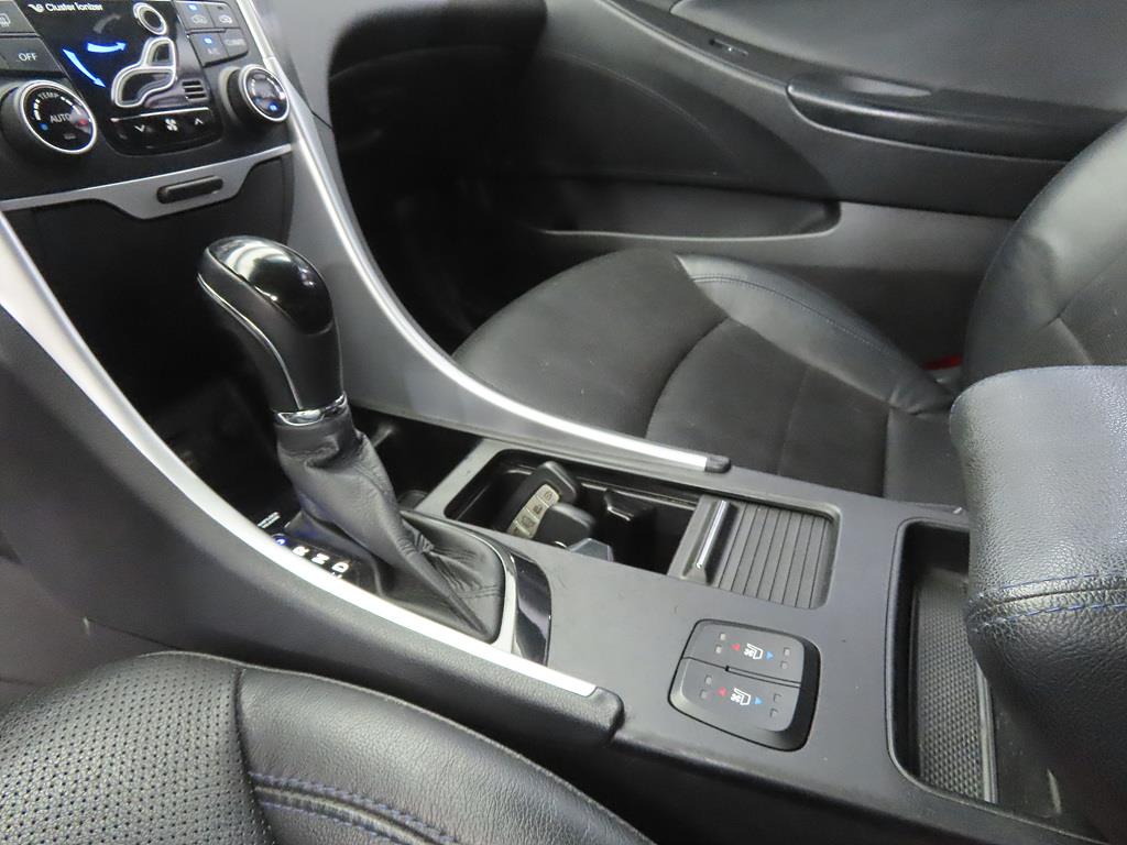 HYUNDAI Sonata 2012 Negro - Importación desde Corea - HF Imports Iquique - Foto 13