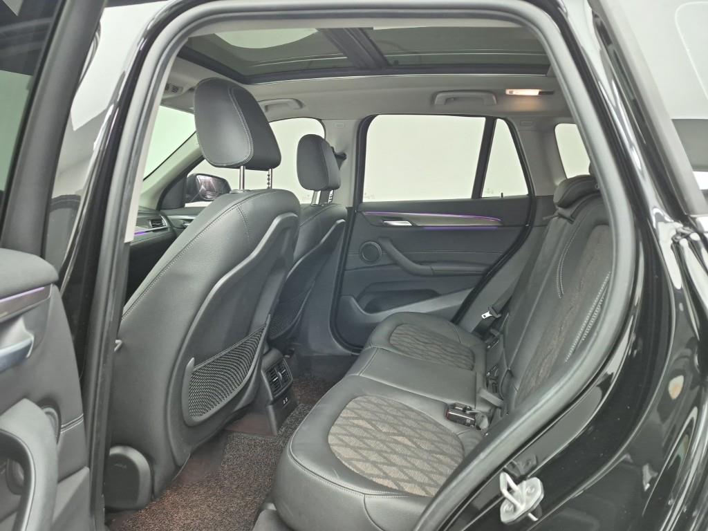 BMW X1 2021 Negro - Importación desde Corea - HF Imports Iquique - Foto 14