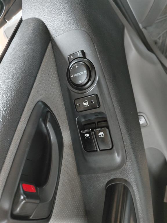 HYUNDAI Starex 2014 Gris - Importación desde Corea - HF Imports Iquique - Foto 14
