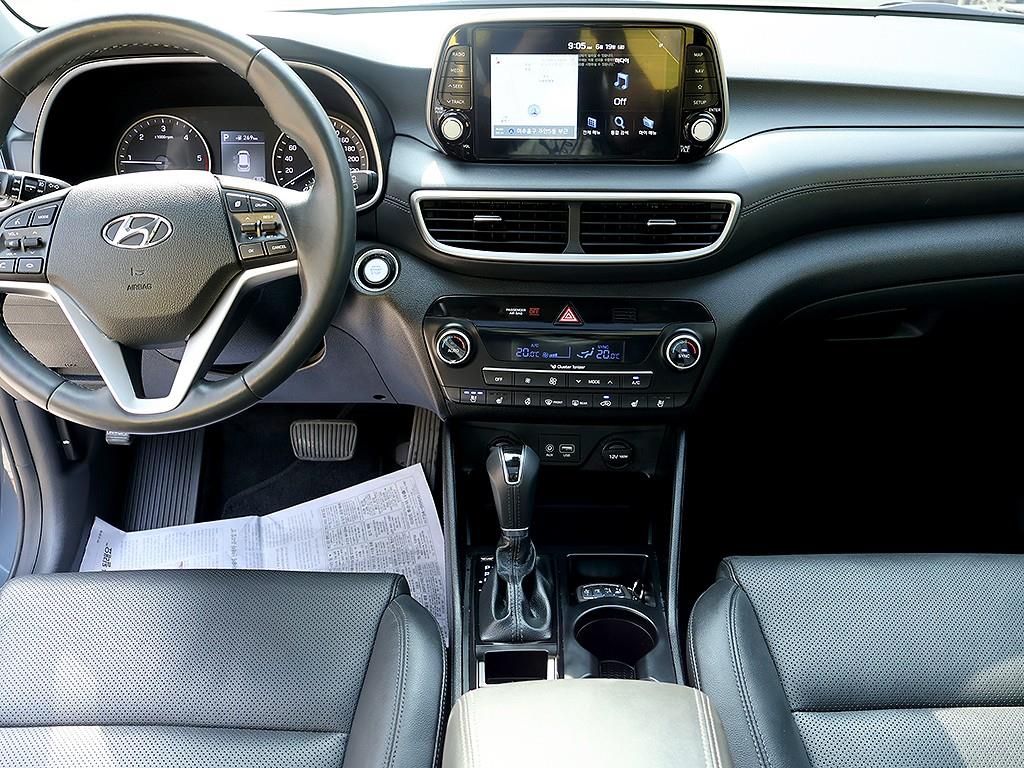 HYUNDAI Tucson - Vista 7