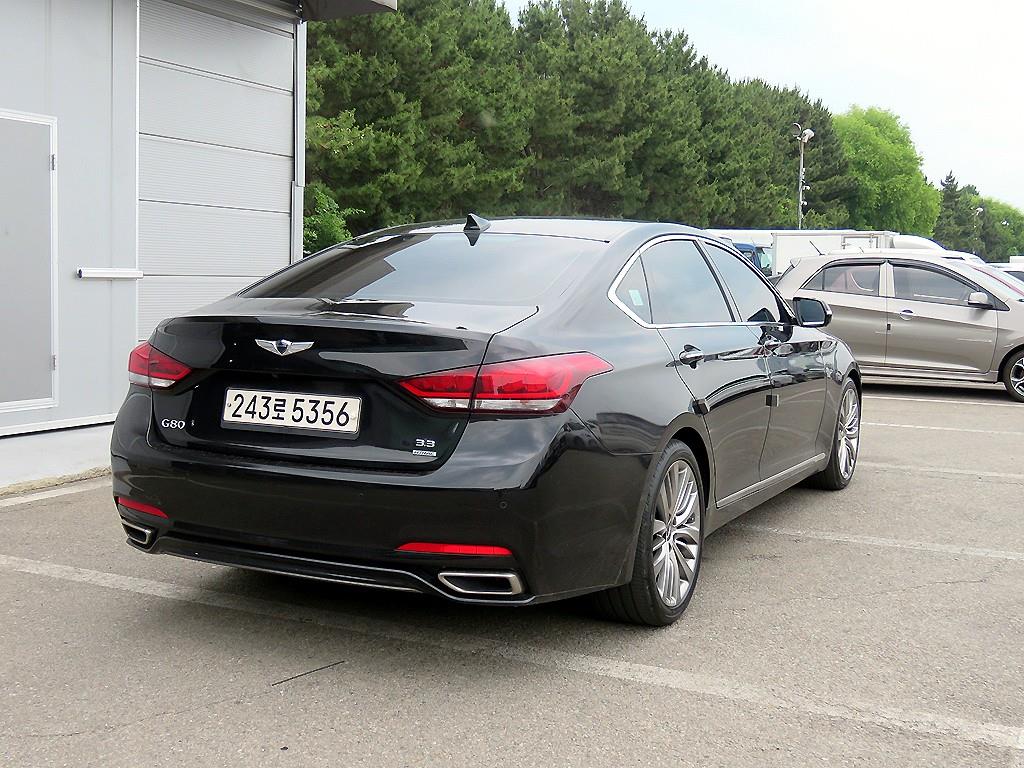 Genesis G80 - Vista 6