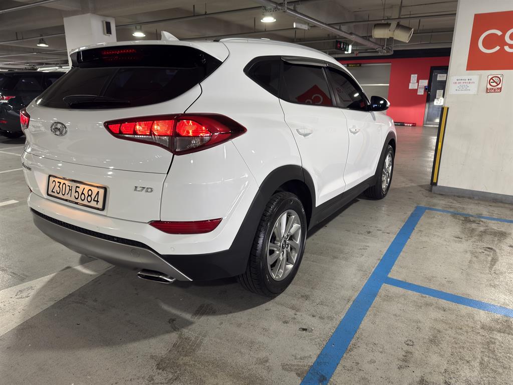 HYUNDAI Tucson - Vista 6