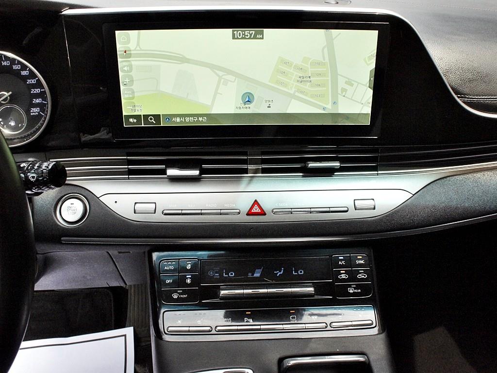 HYUNDAI Grandeur - Vista 12