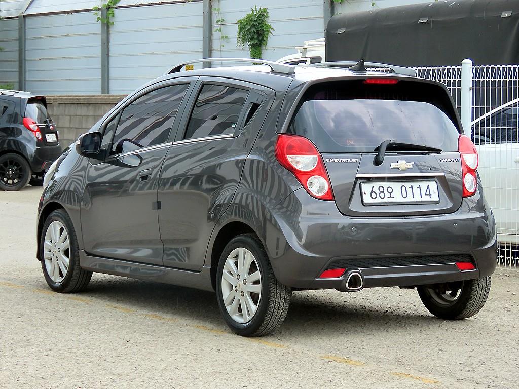 Chevrolet Spark - Vista 3