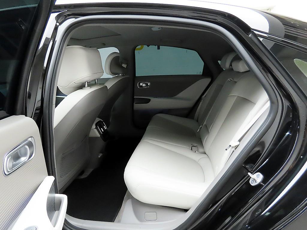 HYUNDAI Ioniq 6 2023 Negro - Importación desde Corea - HF Imports Iquique - Foto 15