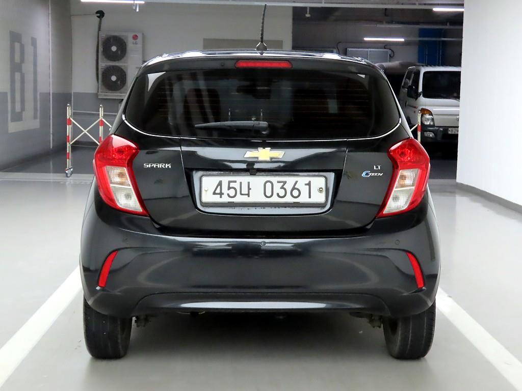 Chevrolet Spark - Vista 3