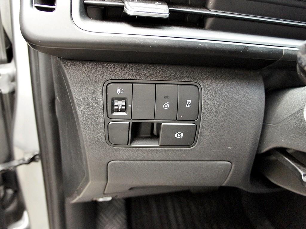 HYUNDAI Staria 2025 Gris - Importación desde Corea - HF Imports Iquique - Foto 15