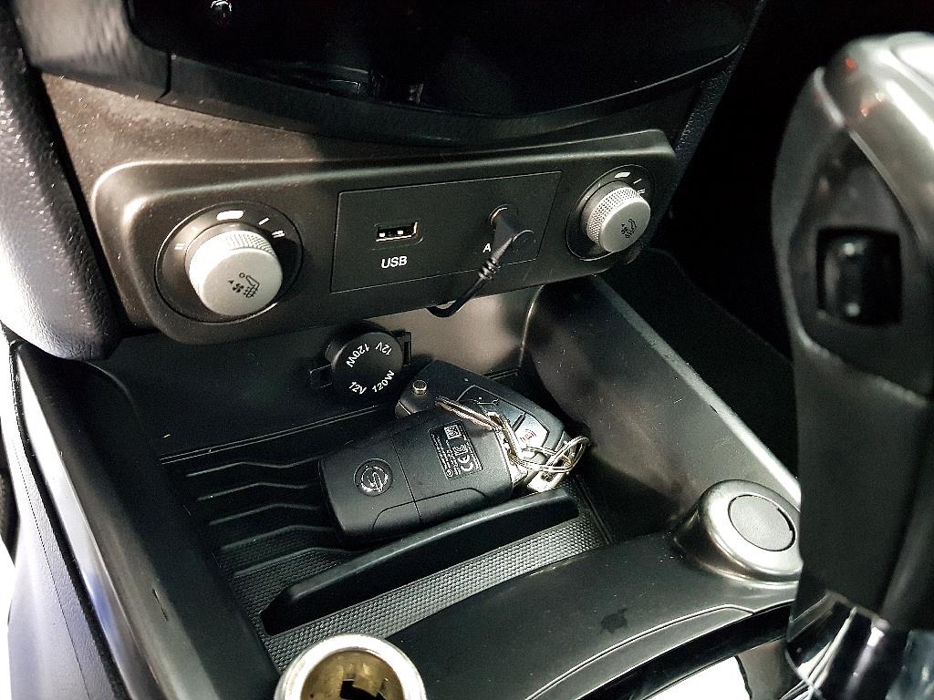 Ssangyong Tivoli 2017 Azul - Importación desde Corea - HF Imports Iquique - Foto 15