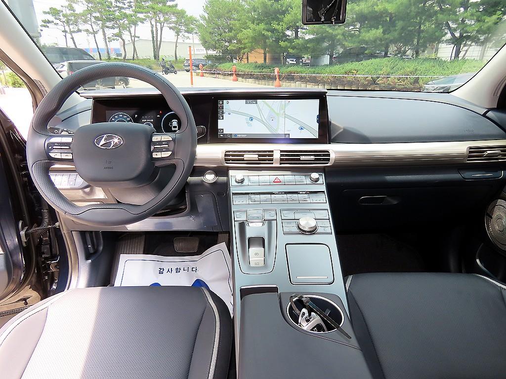 HYUNDAI Nexo - Vista 9