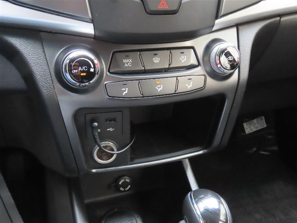Ssangyong Korando - Vista 10