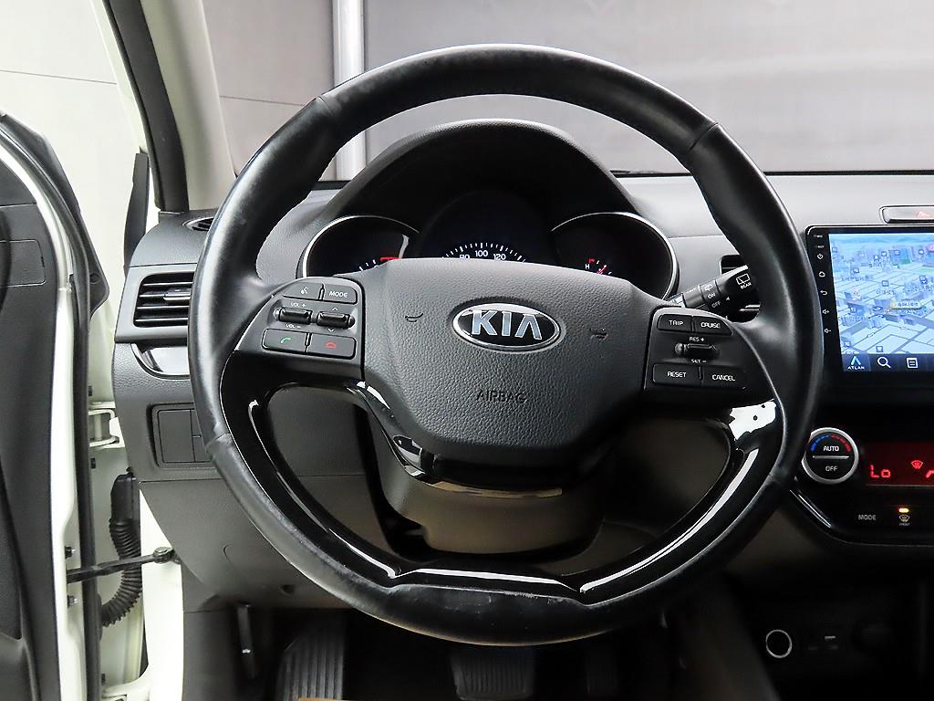 KIA Morning - Vista 11