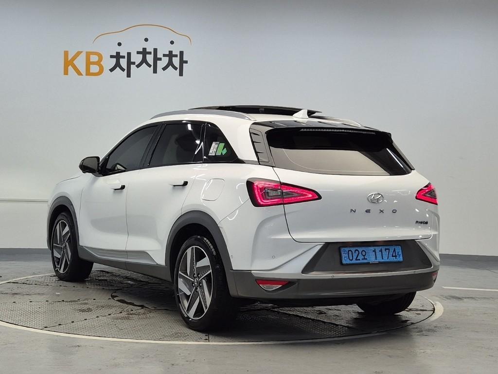 HYUNDAI Nexo - Vista 2