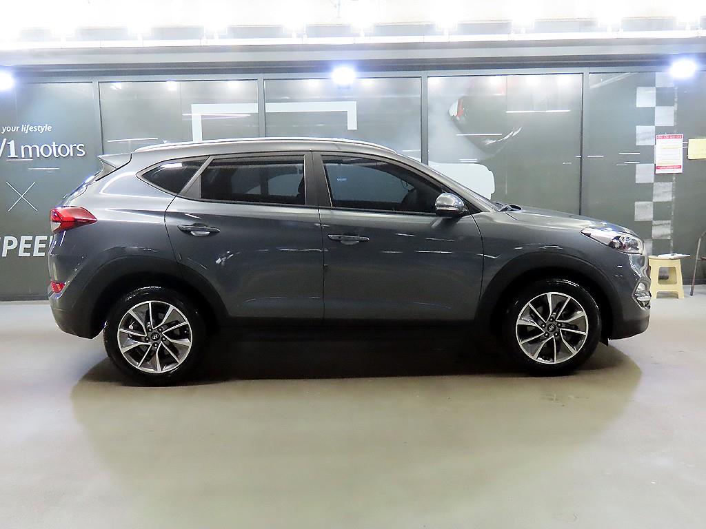 HYUNDAI Tucson - Vista 3