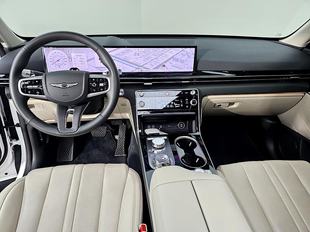 Genesis GV80 - Vista 7