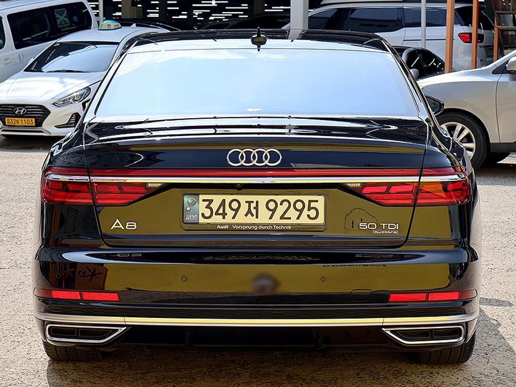 Audi A8 - Vista 3