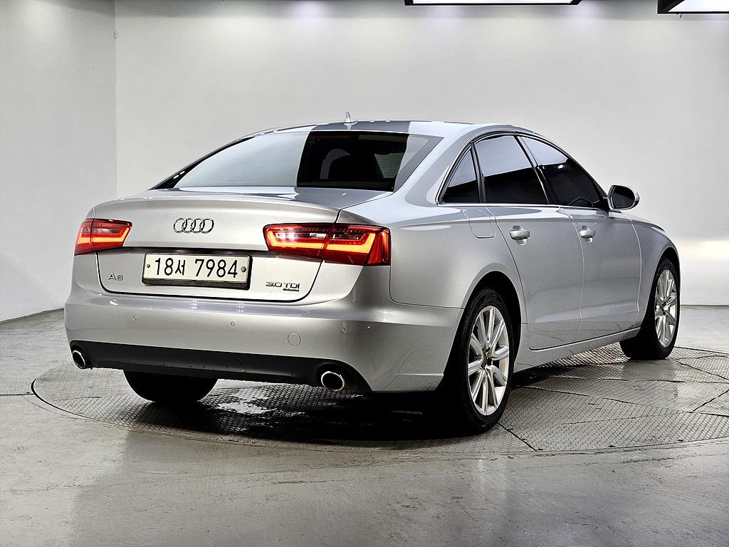 Audi A6 - Vista 6