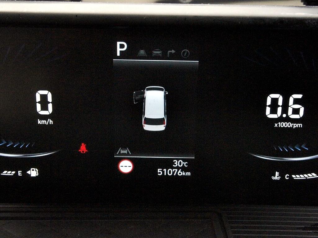 HYUNDAI Staria - Vista 10
