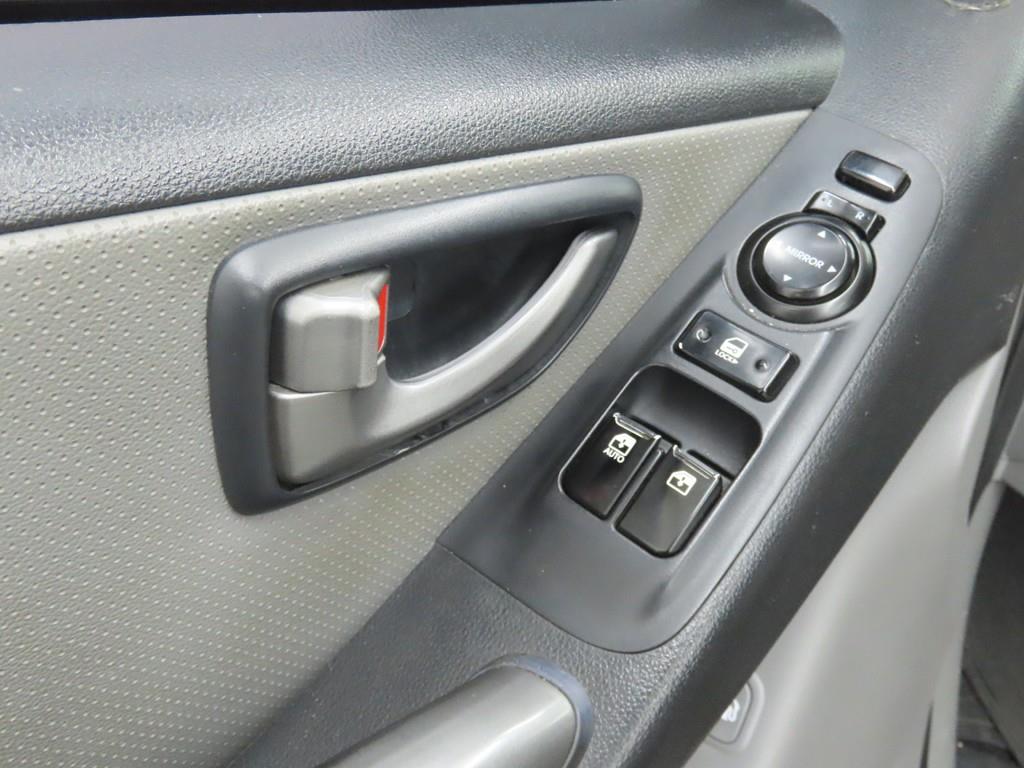 HYUNDAI Starex - Vista 11