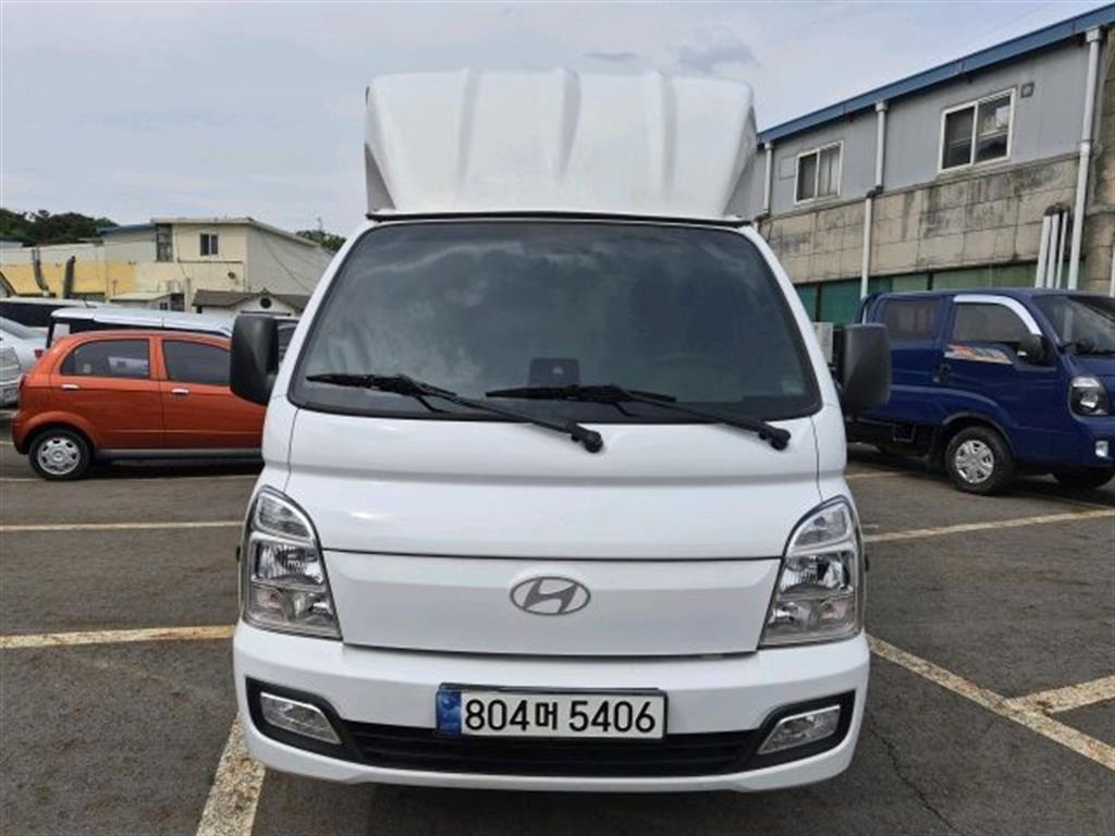 Small Truck Top_Wingbody 2024 Blanco - Importación desde Corea - HF Imports Iquique - Foto 1