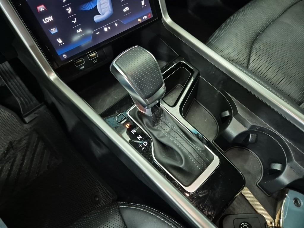 Ssangyong Torres - Vista 10