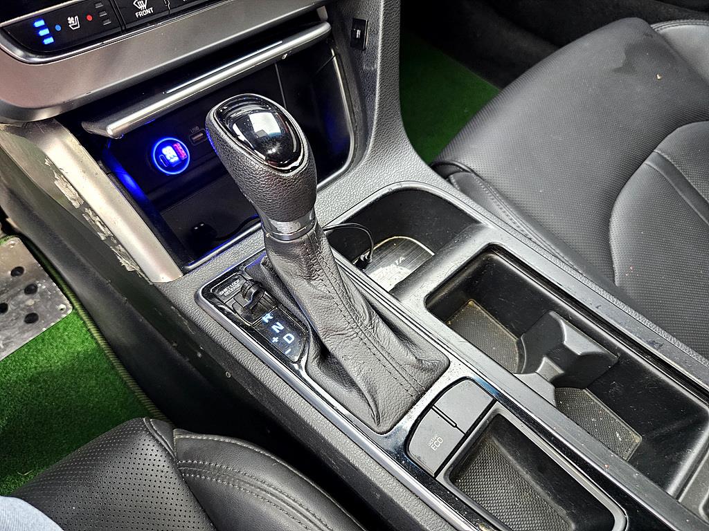 HYUNDAI Sonata 2014 Blanco - Importación desde Corea - HF Imports Iquique - Foto 20