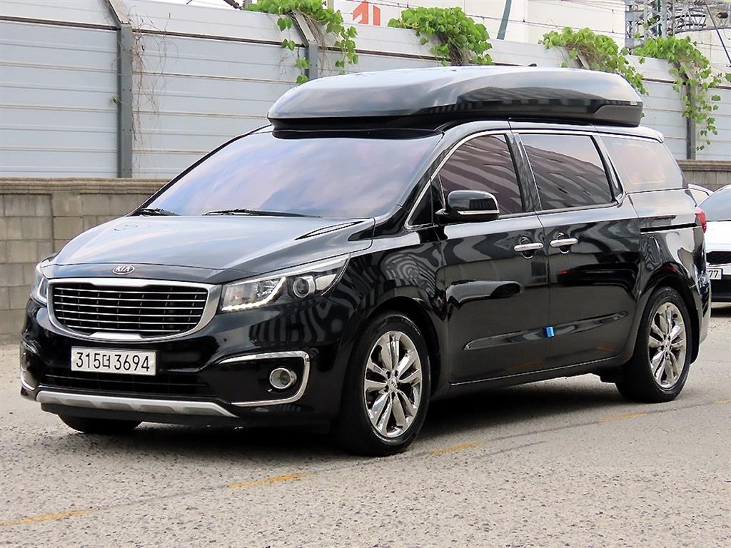 KIA Carnival - Vista 2