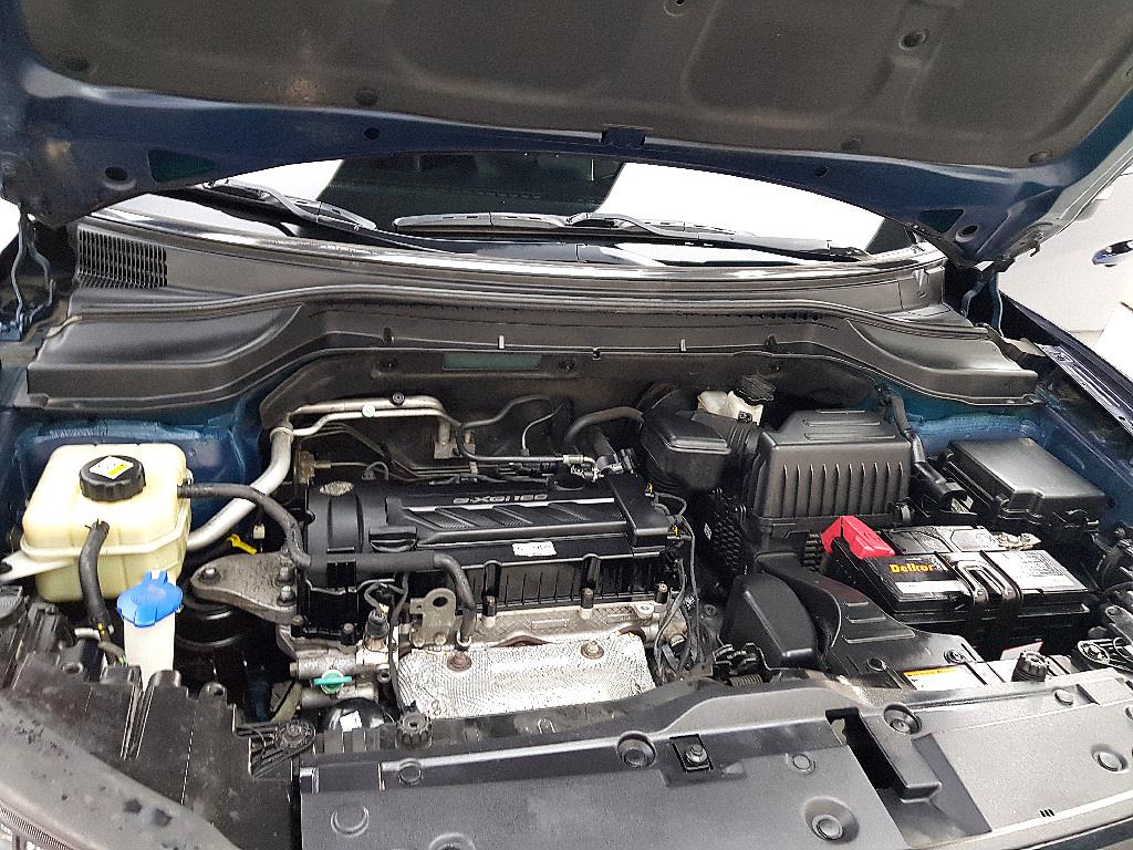 Ssangyong Tivoli - Vista 8