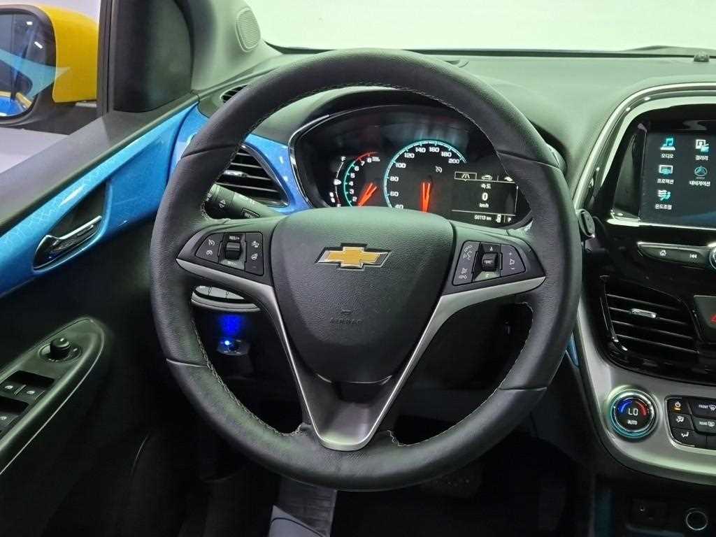 Chevrolet Spark - Vista 11