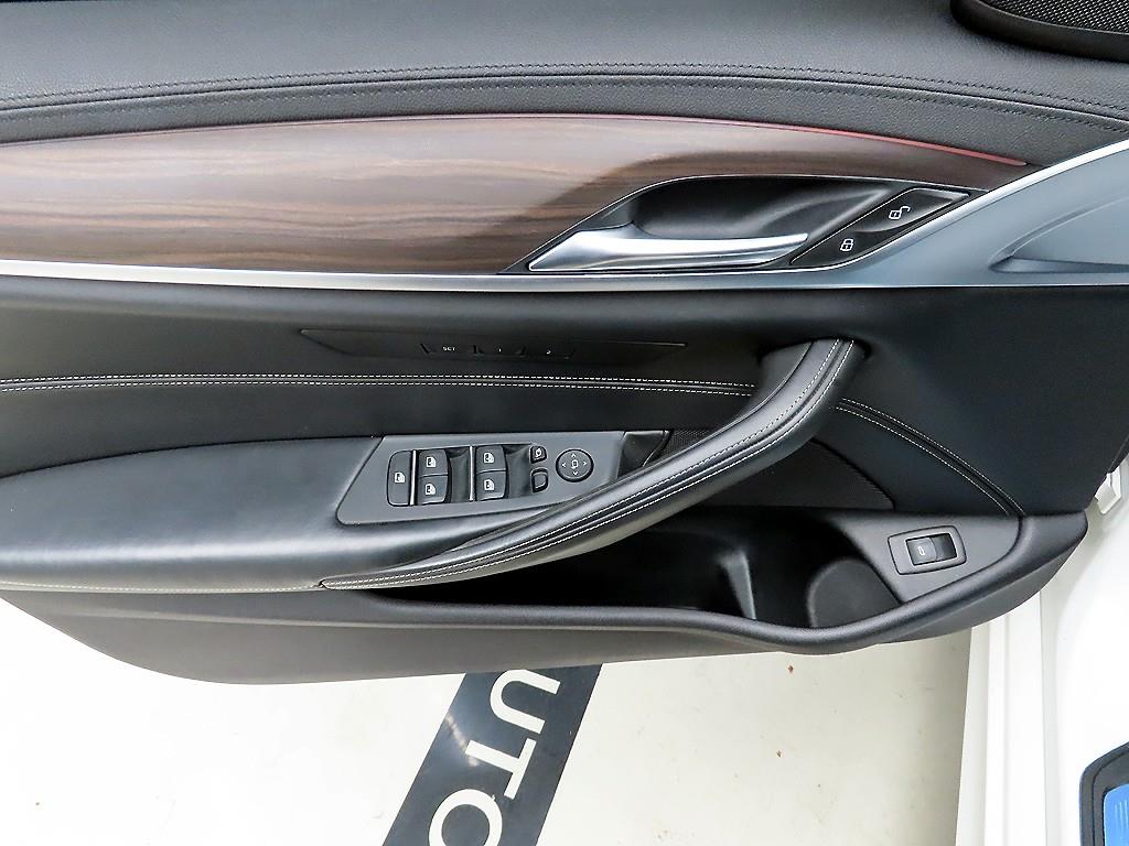 BMW 5 Series 2017 - Importación desde Corea - HF Imports Iquique - Foto 13