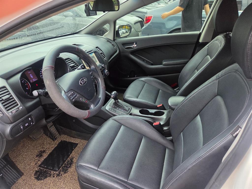 KIA K3 2013 Blanco - Importación desde Corea - HF Imports Iquique - Foto 14