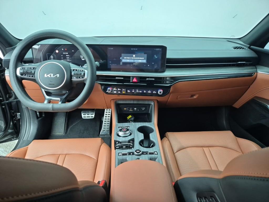 KIA K5 - Vista 7