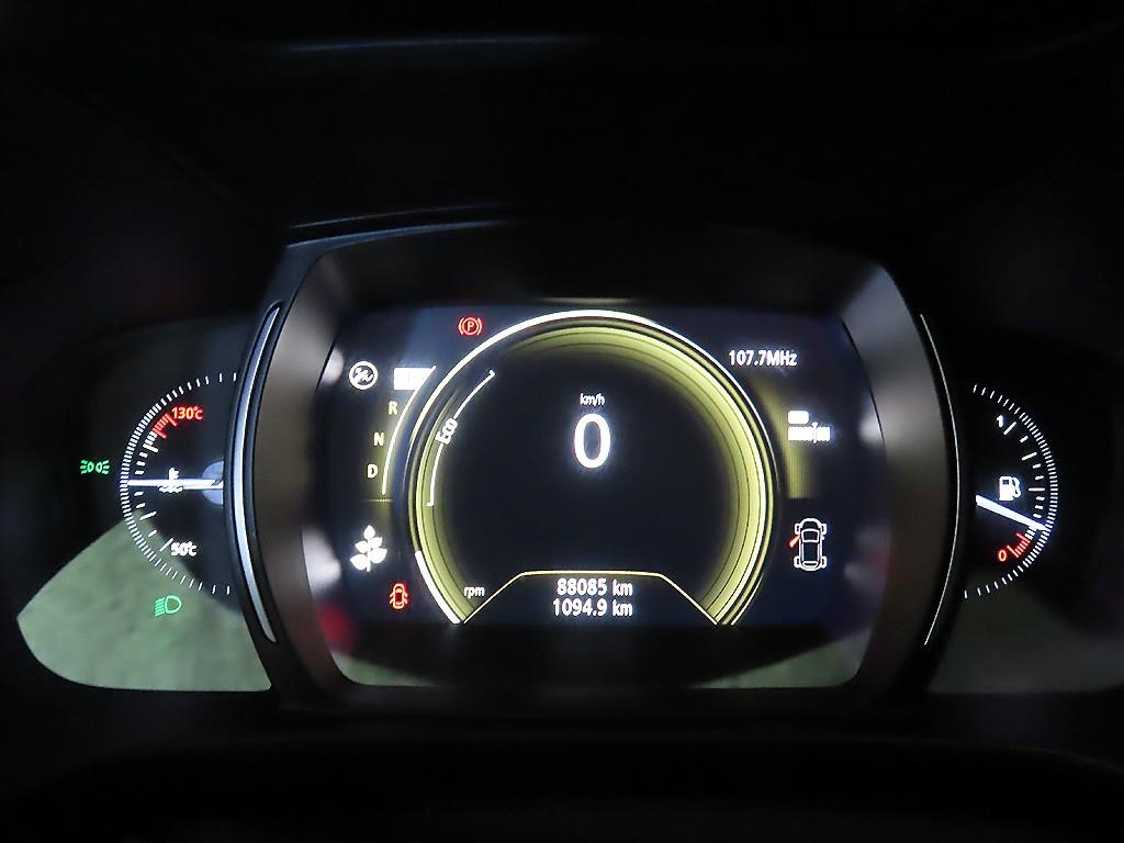 SAMSUNG QM6 - Vista 11