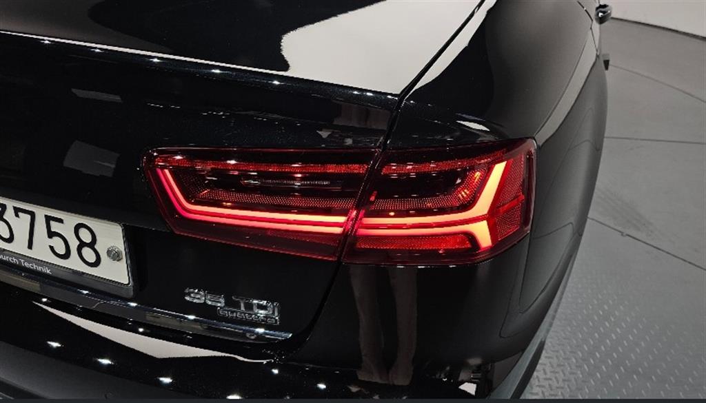 Audi A6 - Vista 10