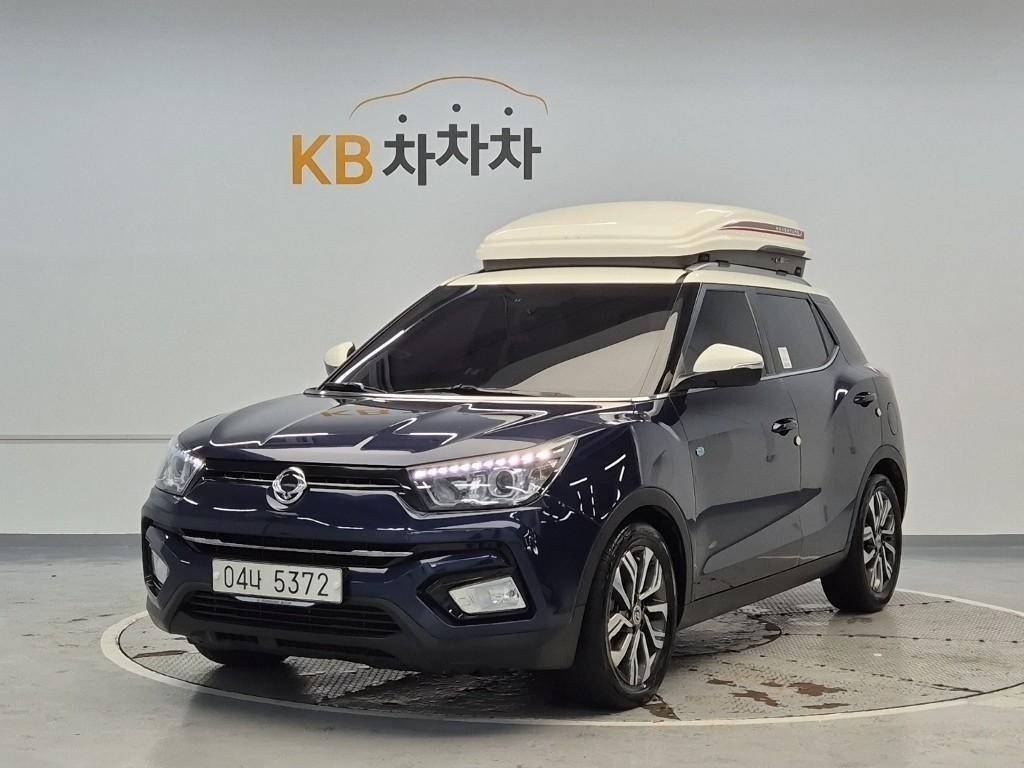 Ssangyong Tivoli 2018 Azul - Importación desde Corea - HF Imports Iquique - Foto 1