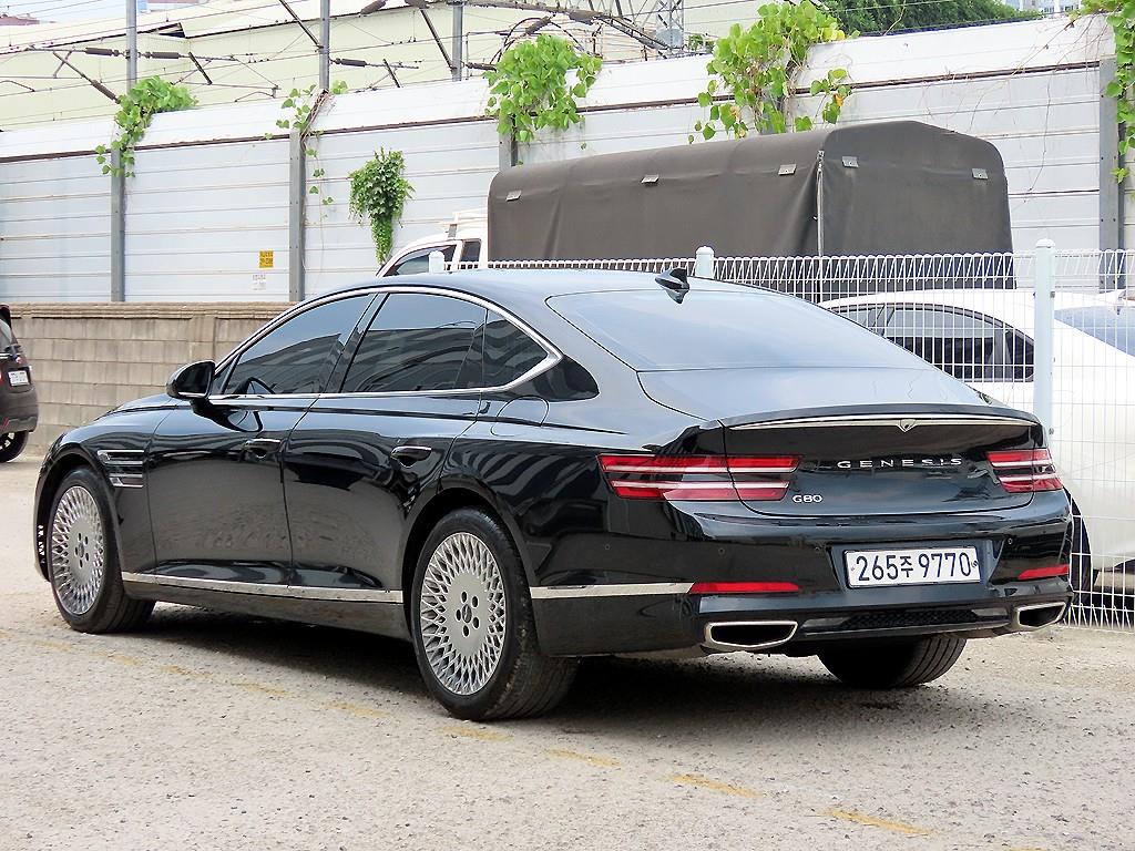 Genesis G80 - Vista 3
