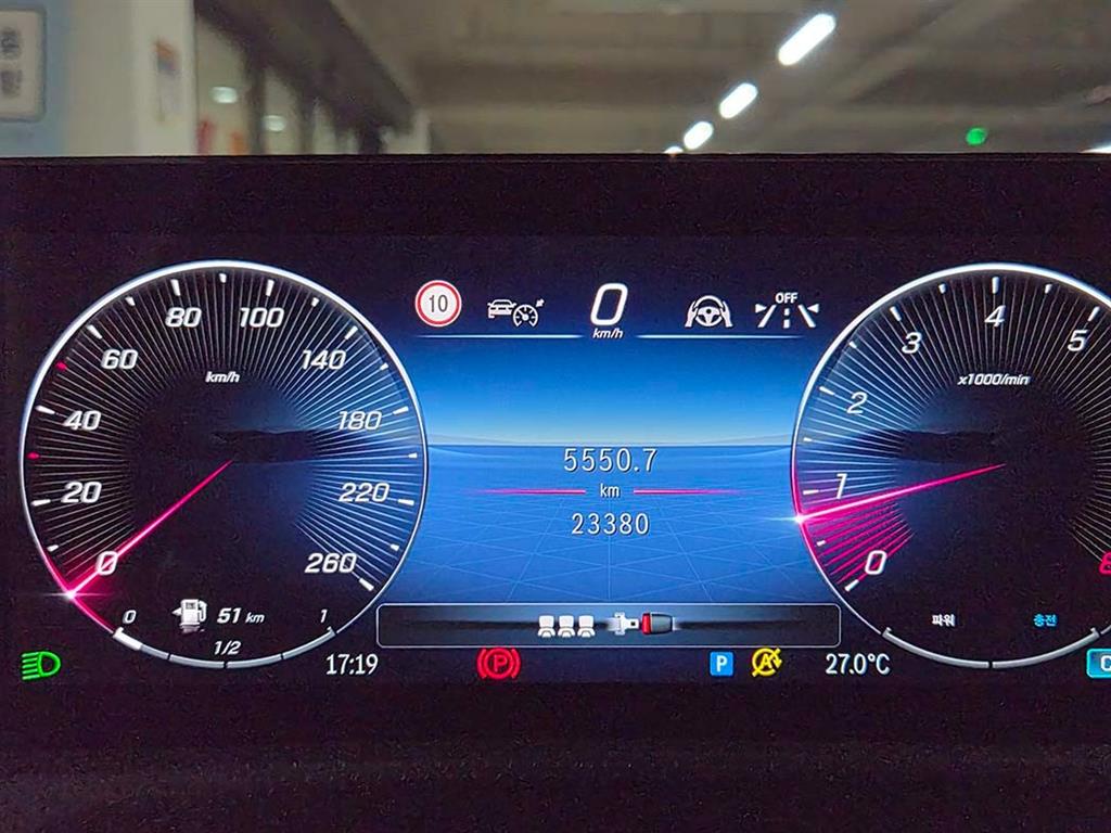 Mercedes Benz CLA Class - Vista 11