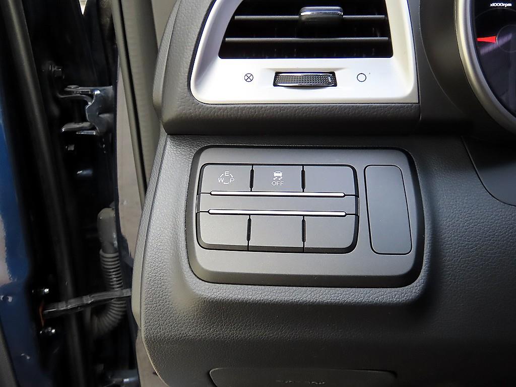 Ssangyong Tivoli 2015 Azul - Importación desde Corea - HF Imports Iquique - Foto 14