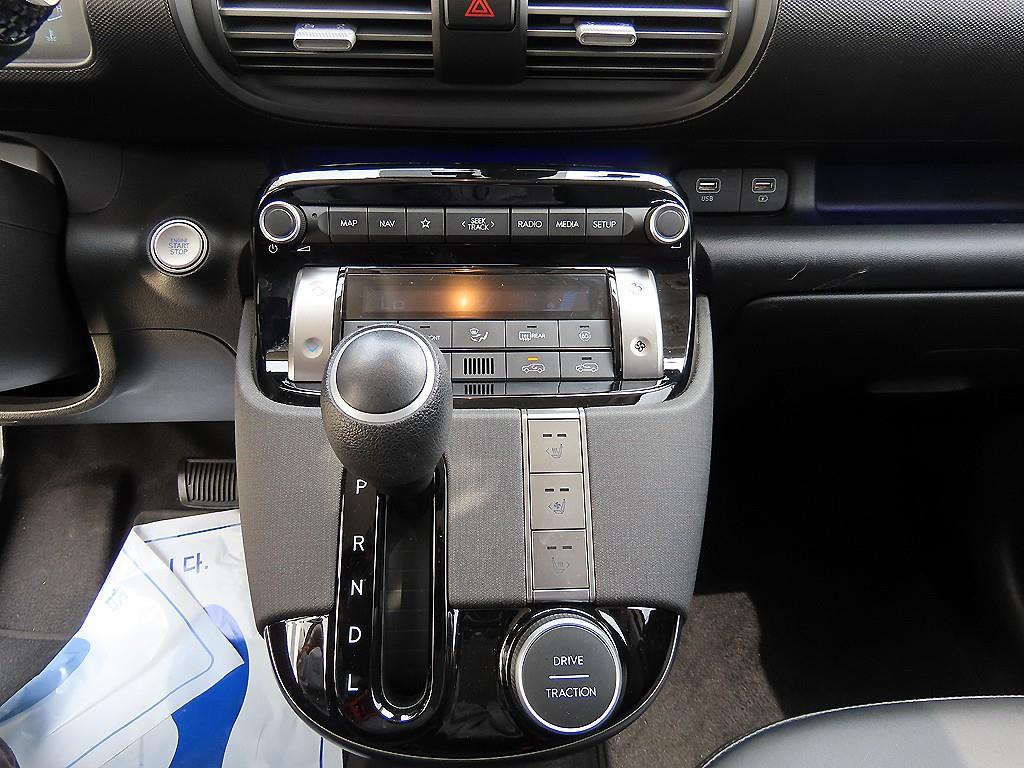 HYUNDAI Casper - Vista 12
