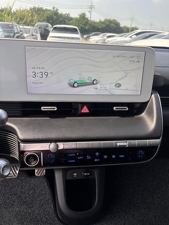 HYUNDAI Ioniq 5 - Vista 9
