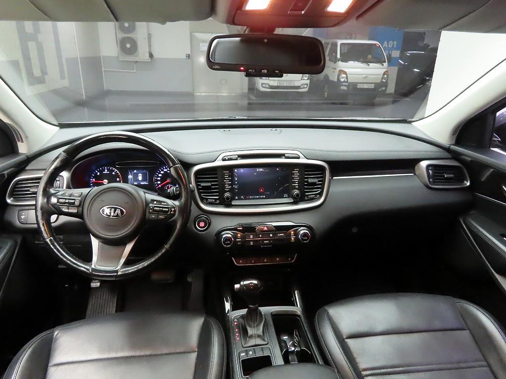 KIA Sorento - Vista 9