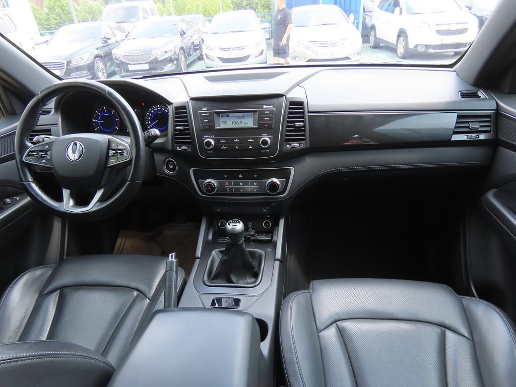 Ssangyong Rexton - Vista 7