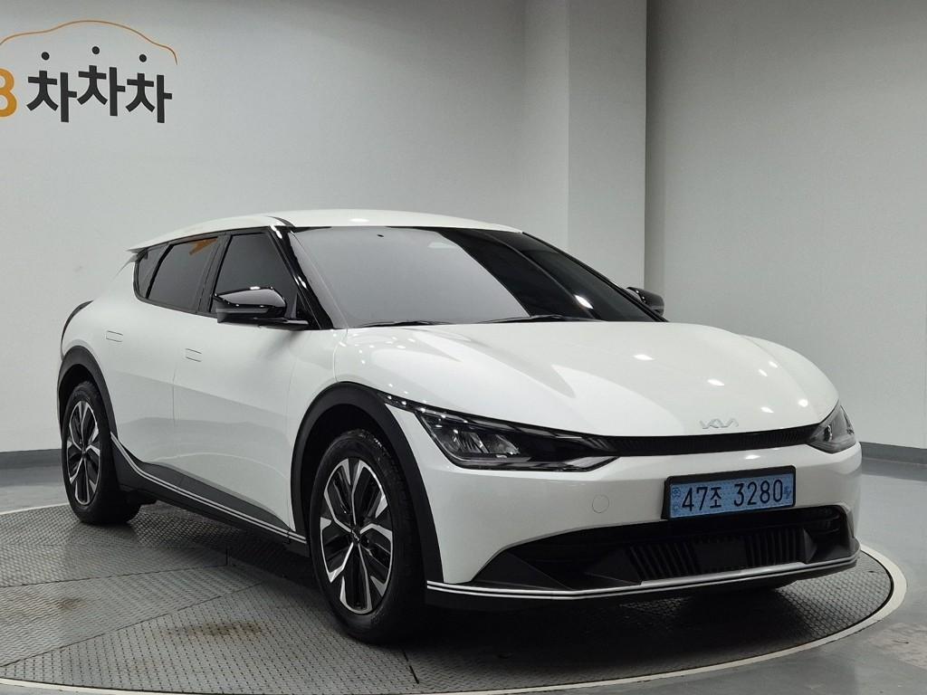 KIA EV6 - Vista 6