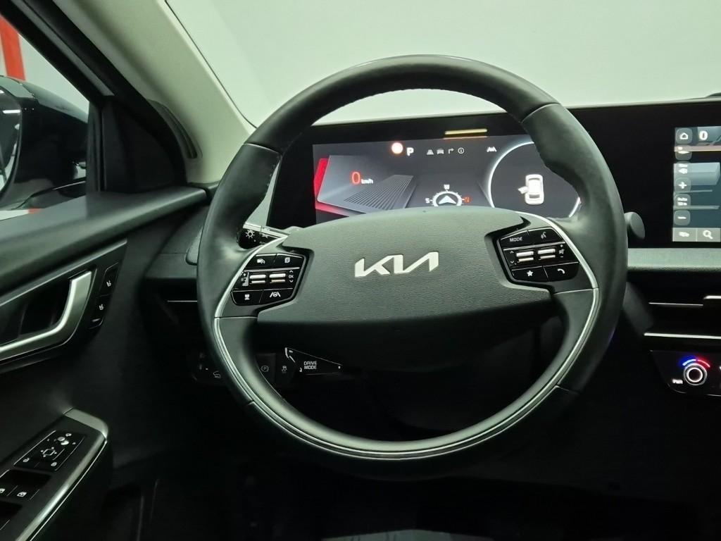 KIA EV6 - Vista 11
