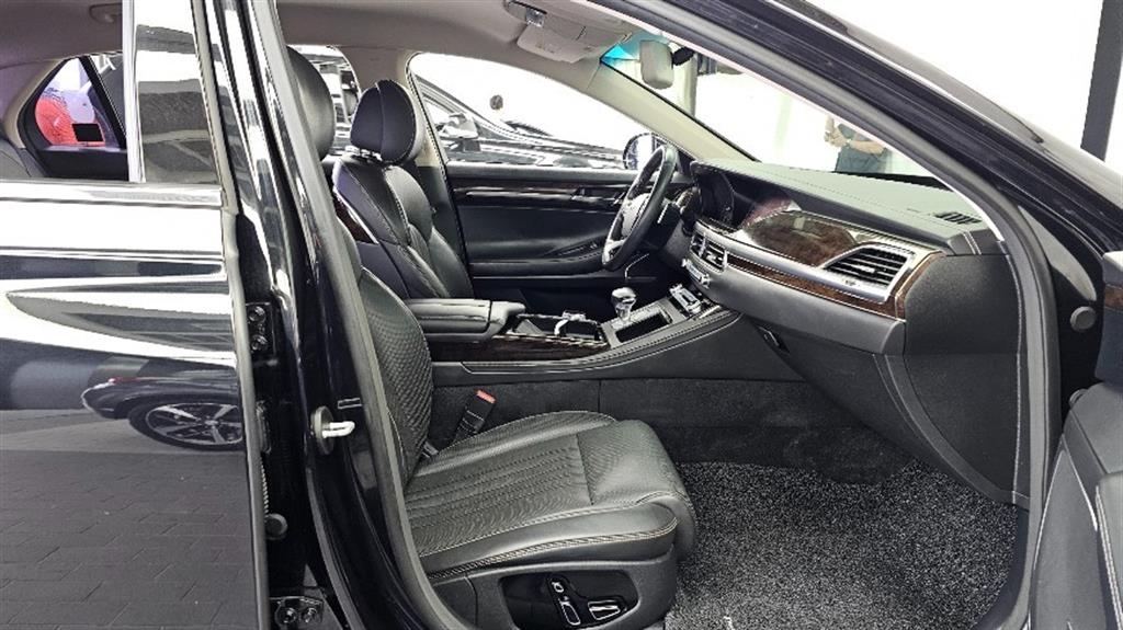 Genesis G90 2019 Negro - Importación desde Corea - HF Imports Iquique - Foto 15
