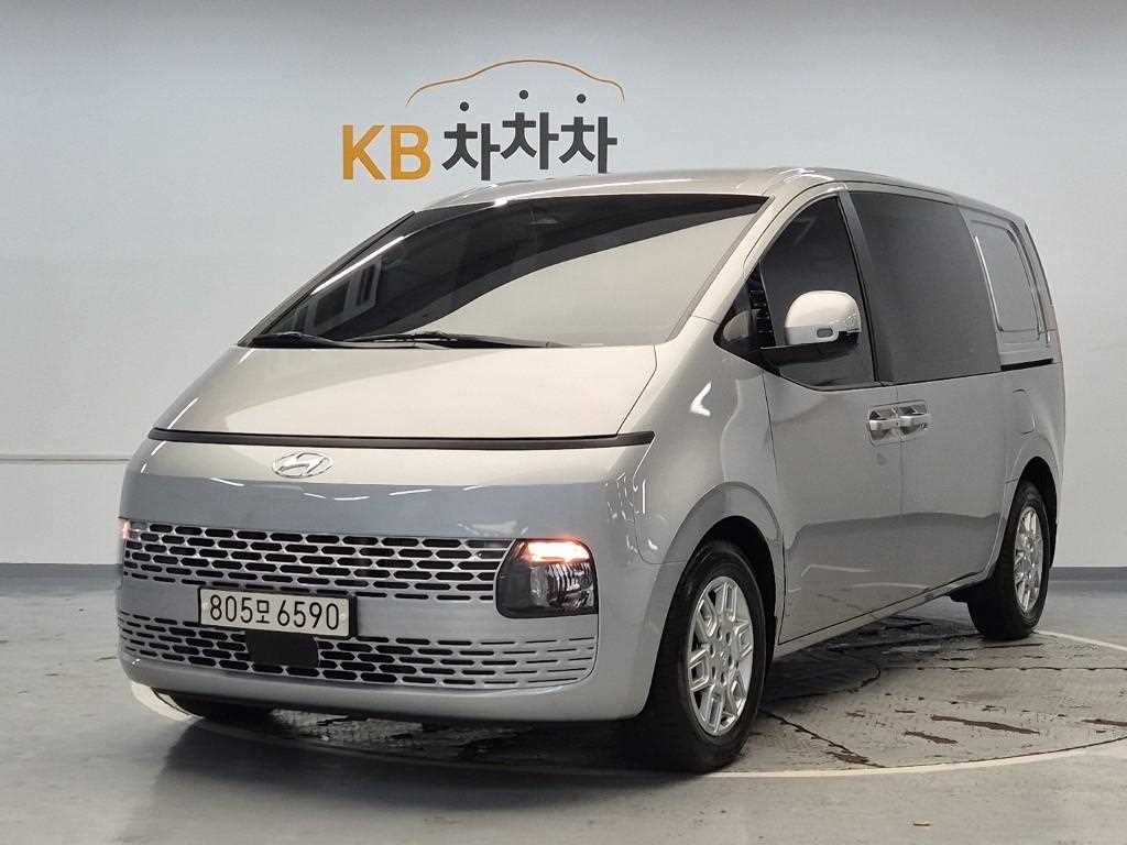 HYUNDAI Staria 2022 Plateado - Importación desde Corea - HF Imports Iquique - Foto 1