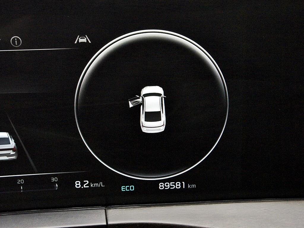 KIA K8 - Vista 11
