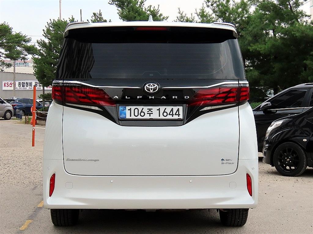 Toyota Alphard - Vista 6