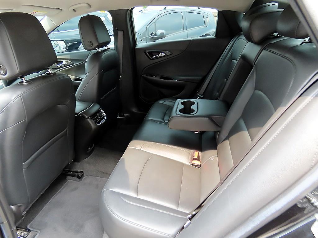 Chevrolet Malibu - Vista 8