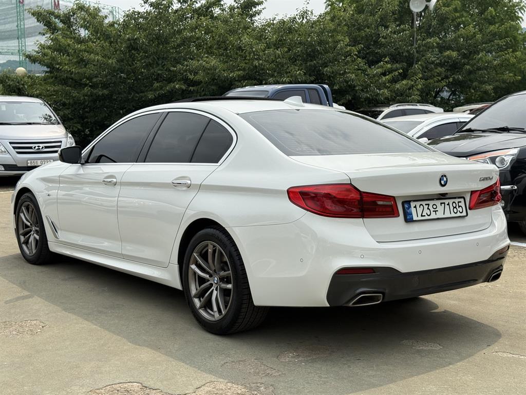 BMW 5 Series - Vista 6