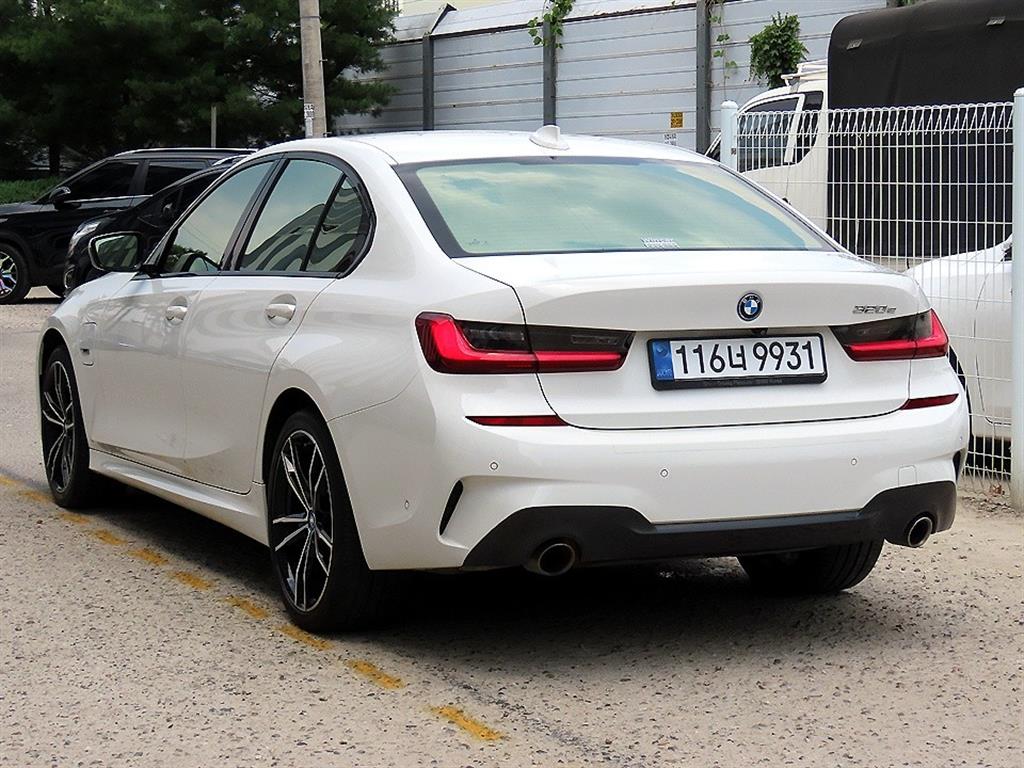 BMW 3 series - Vista 3